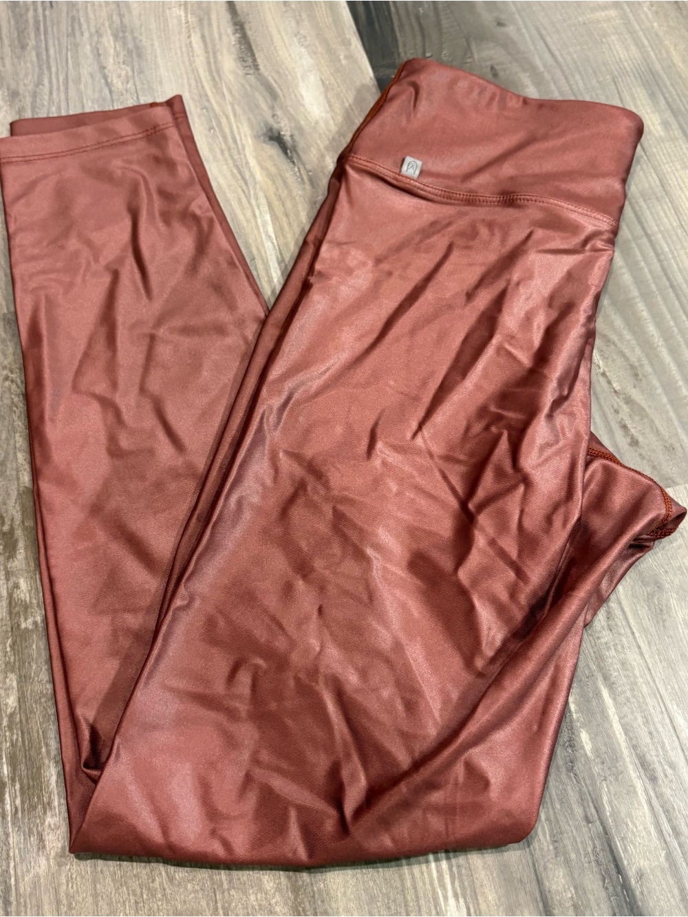 Sunwren Luxury Yoga Leggings Metallic Rust Color SZ XS NWOT